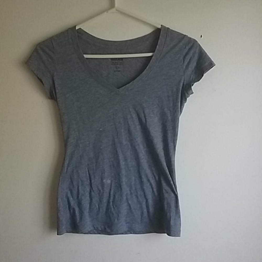 T-shirt col en V